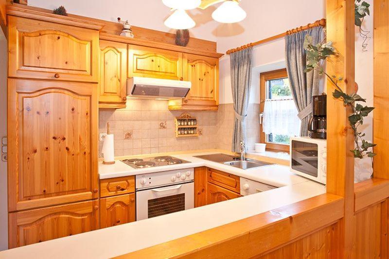 Ferienwohnung Sonnentau Im Feriendorf Sonnenhang Im Allgaeu Мисен-Вилхамс Екстериор снимка